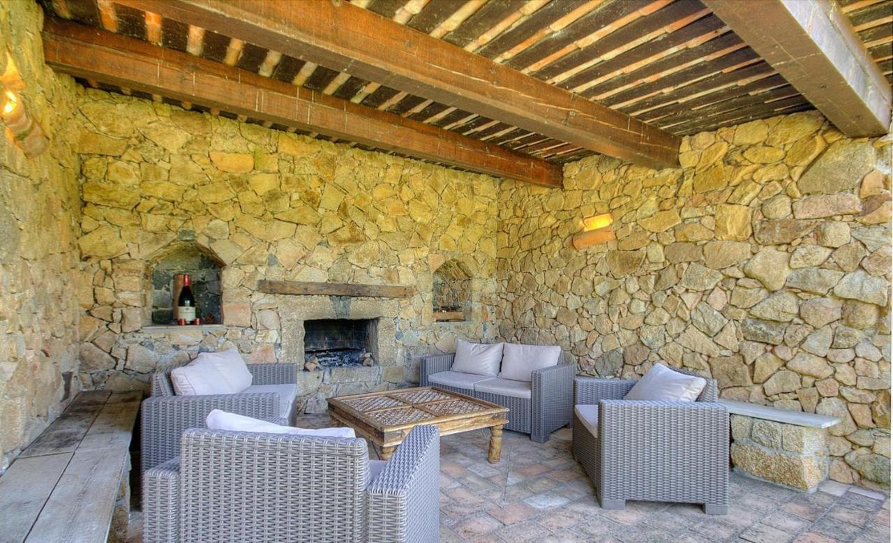 Résidence A CASA VECCHIA gites de charme avec JACUZZI proche Ajaccio Peri Esterno foto