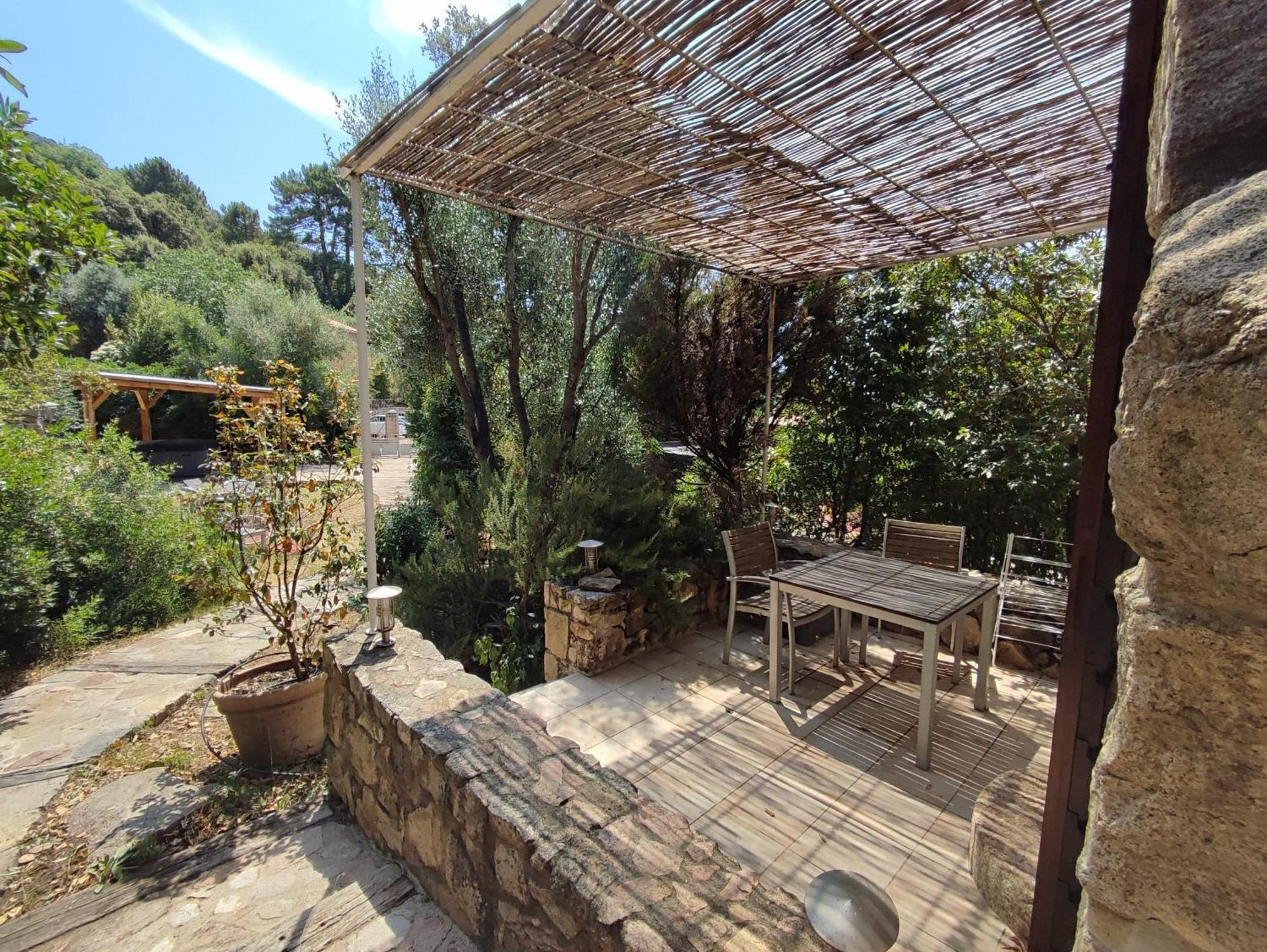 Résidence A CASA VECCHIA gites de charme avec JACUZZI proche Ajaccio Peri Camera foto